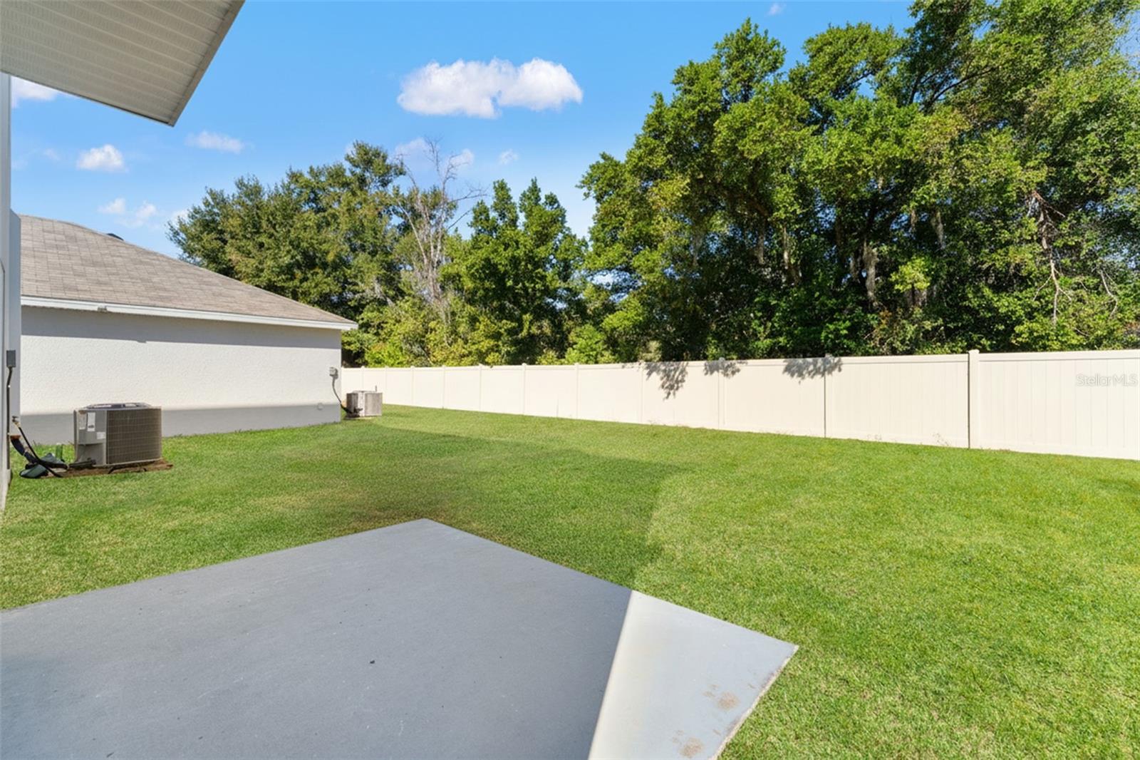 37445 SHARKS EYE LN
