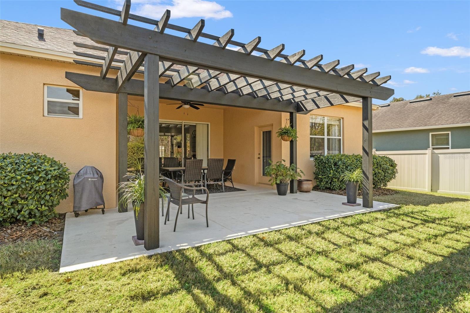 3303 STONEGATE FALLS DR