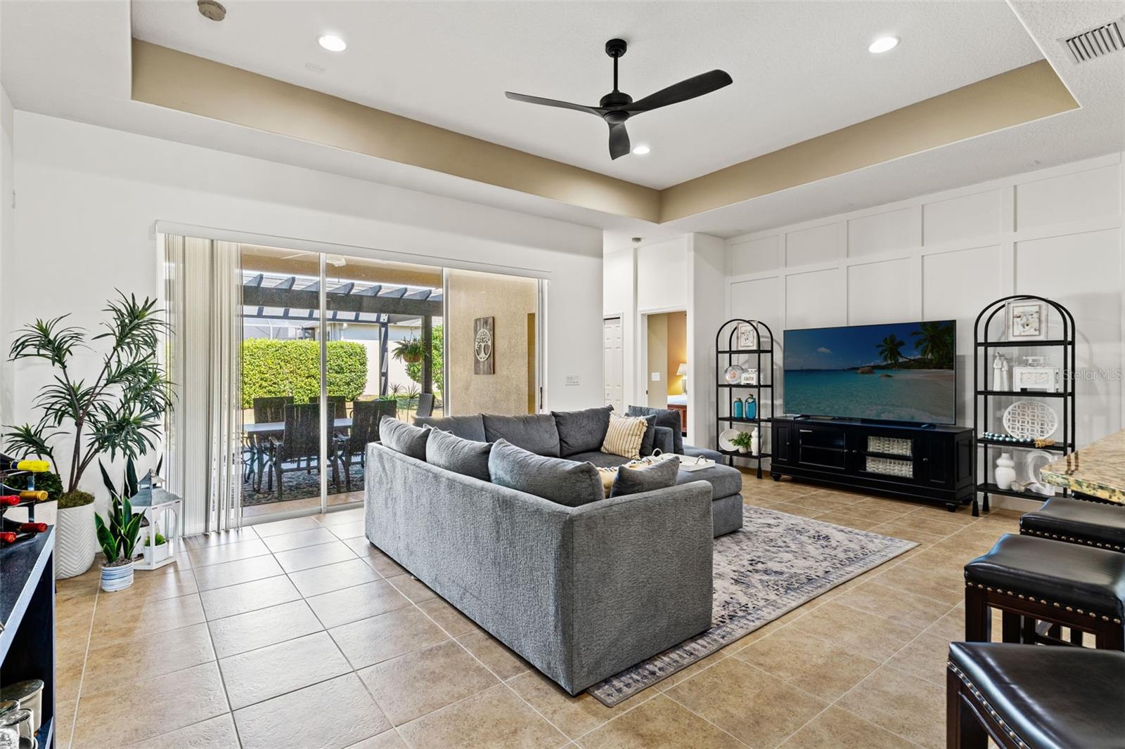 3303 STONEGATE FALLS DR