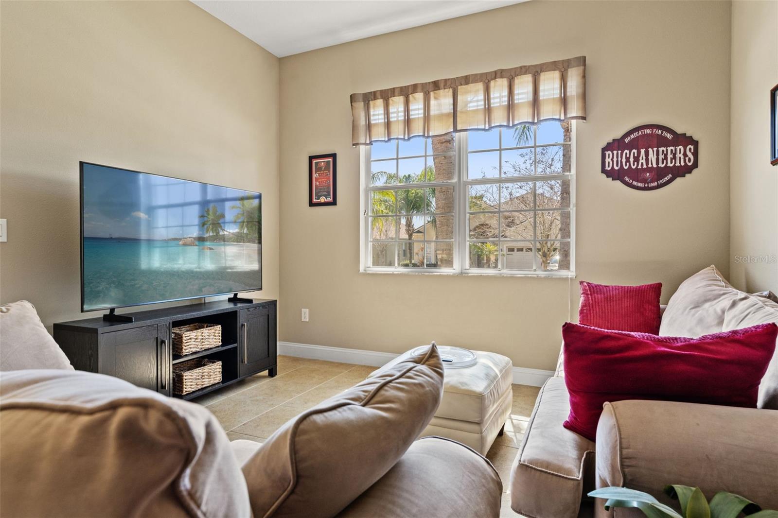 3303 STONEGATE FALLS DR