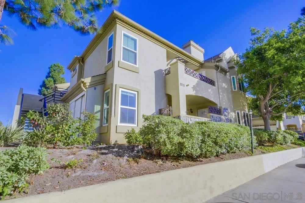 2015 Lakeridge Cir Unit 102