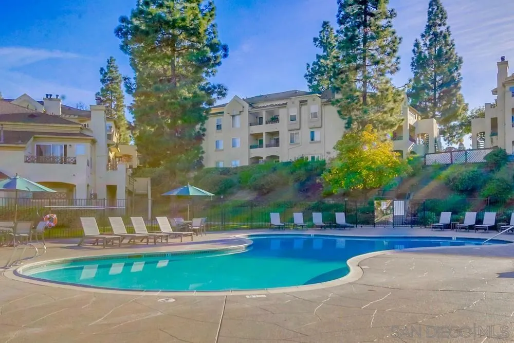 2015 Lakeridge Cir Unit 102