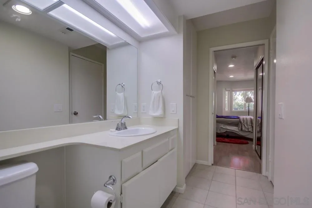 2015 Lakeridge Cir Unit 102