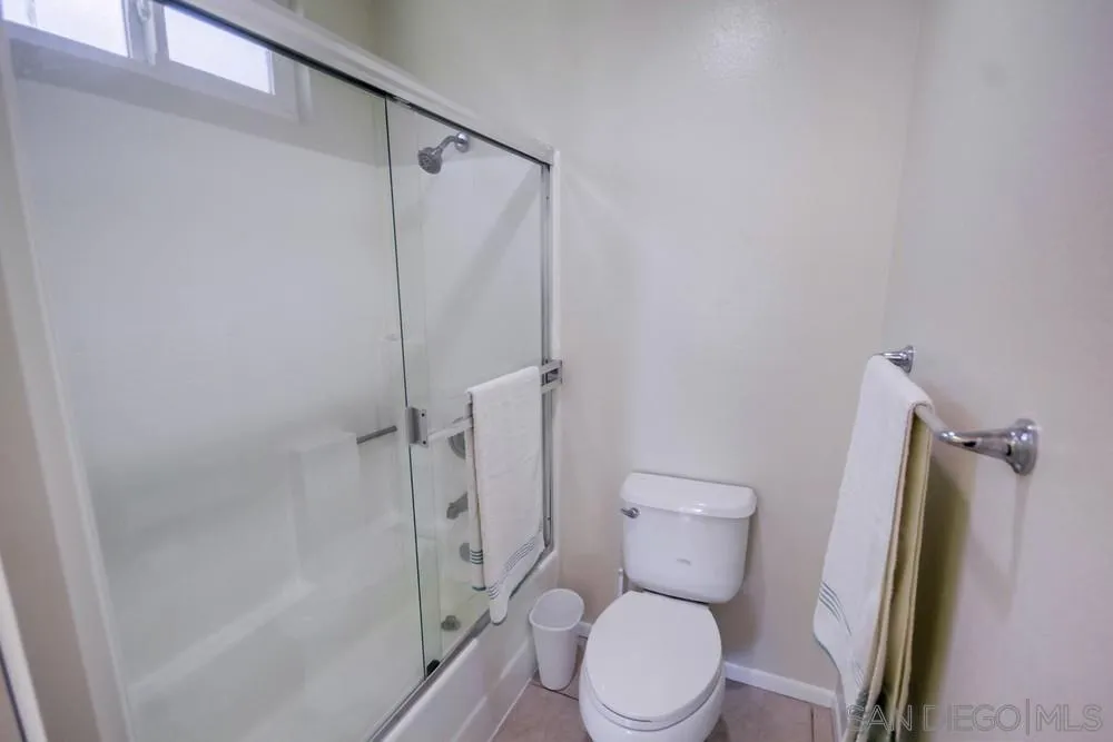 2015 Lakeridge Cir Unit 102