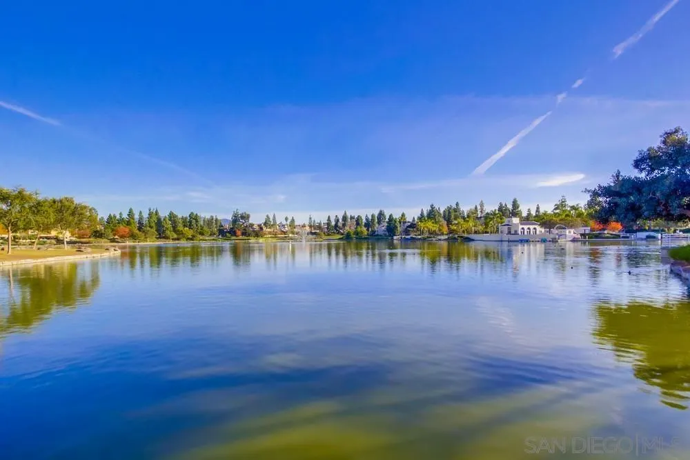 2015 Lakeridge Cir Unit 102