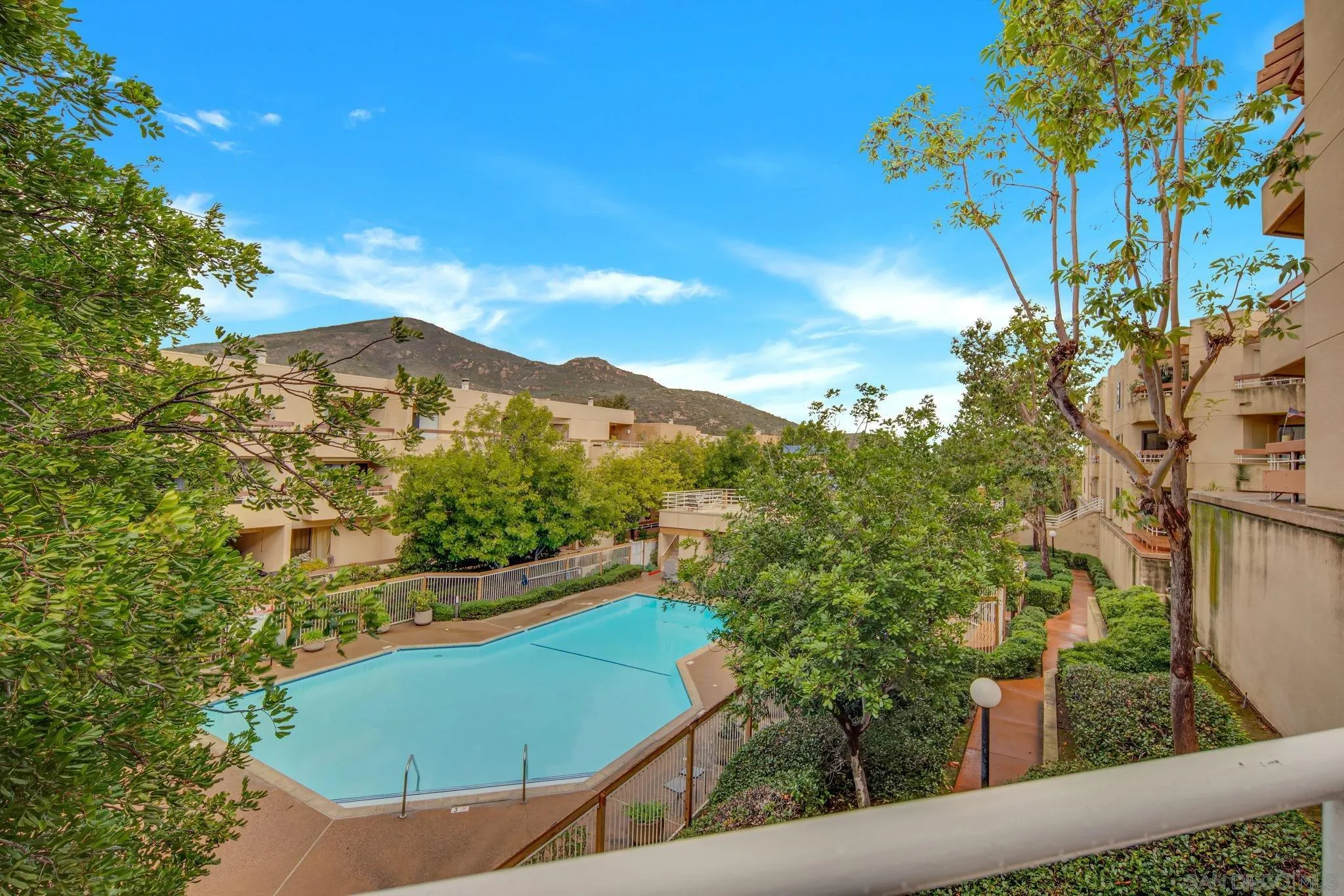 7245 Navajo Rd Unit D250