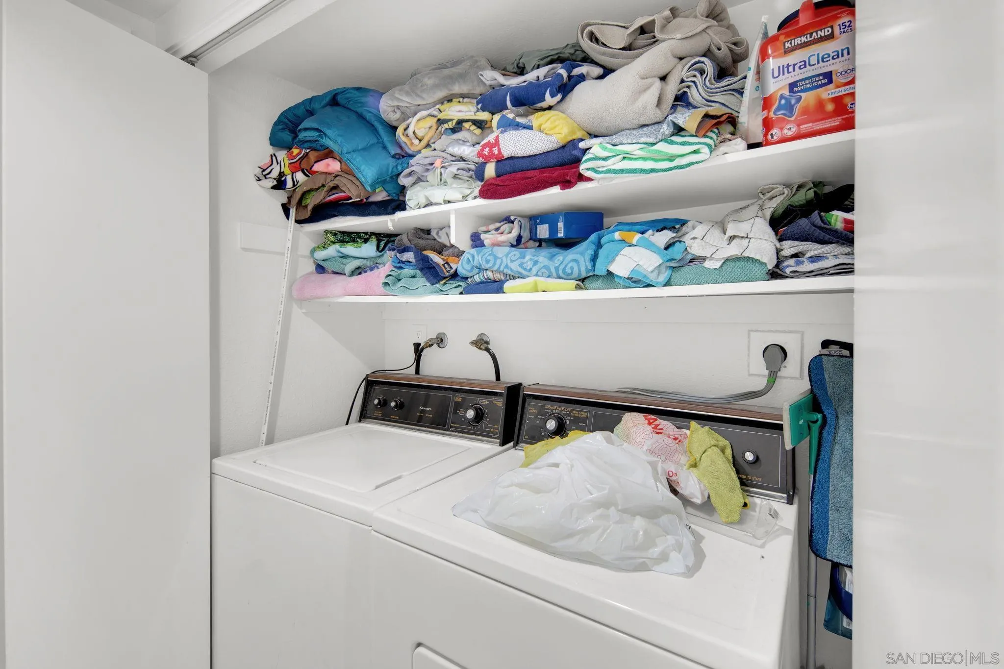 7245 Navajo Rd Unit D250