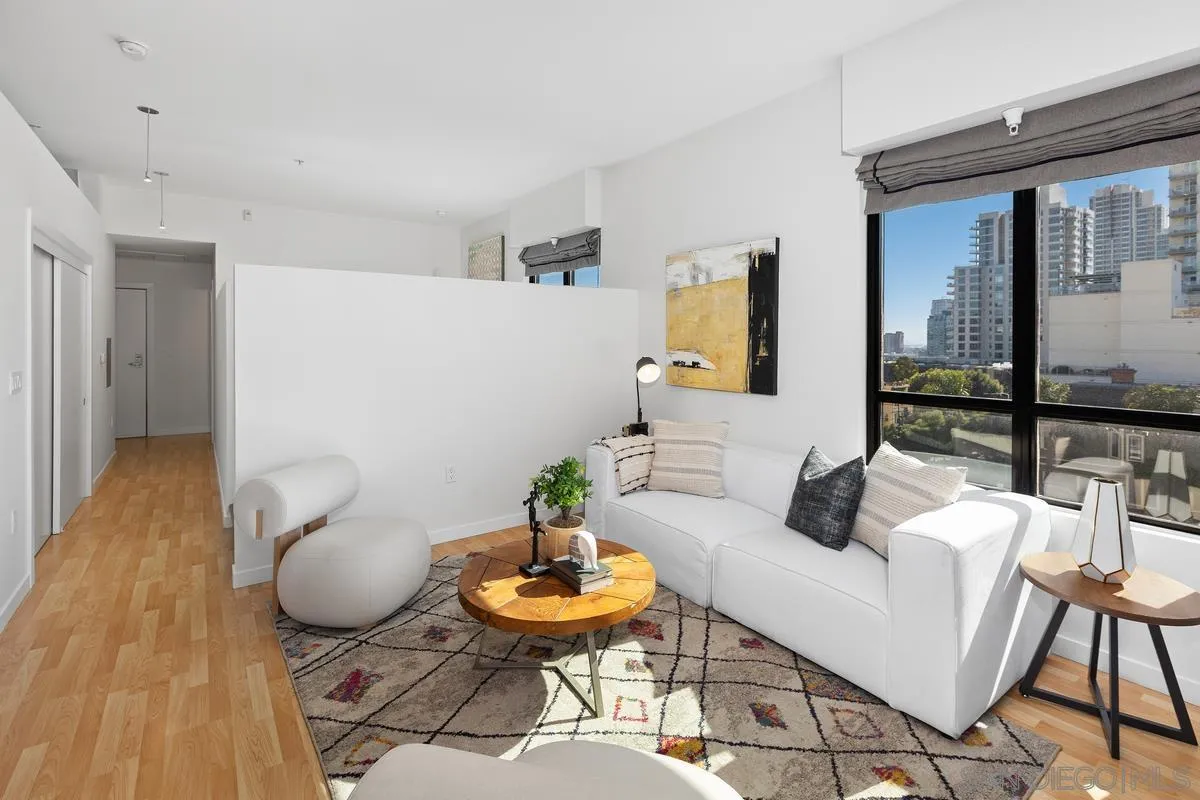 889 Date St. Unit 447