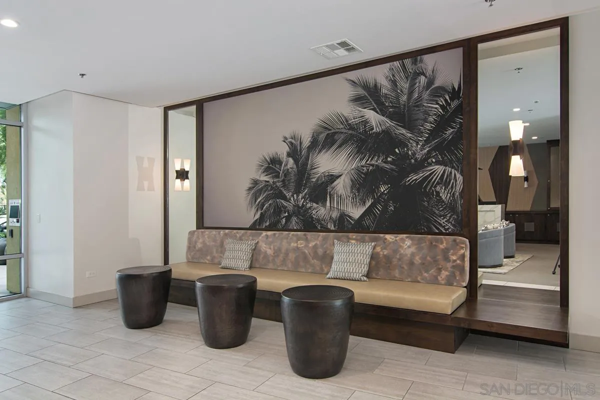 889 Date St. Unit 447