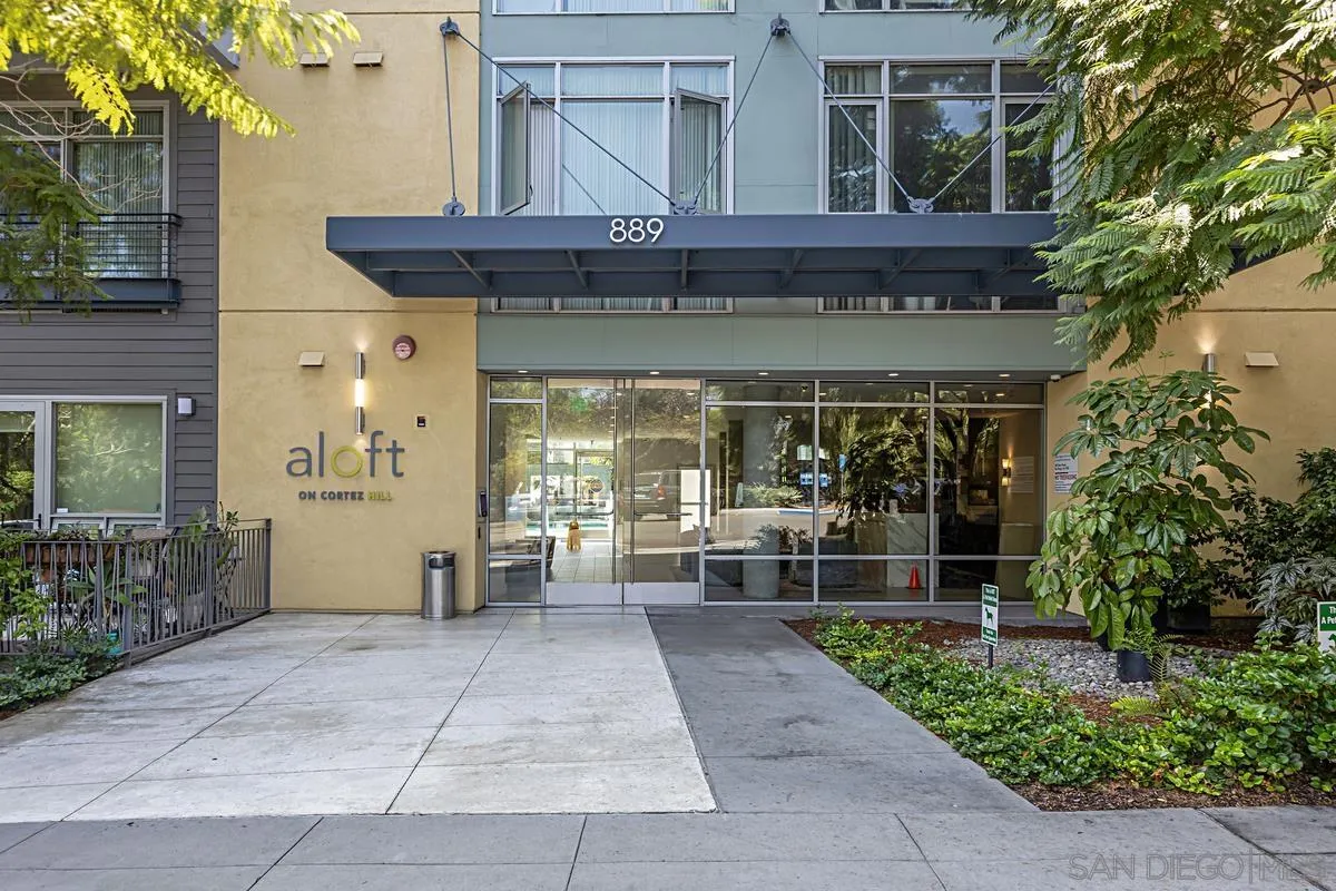 889 Date St. Unit 447