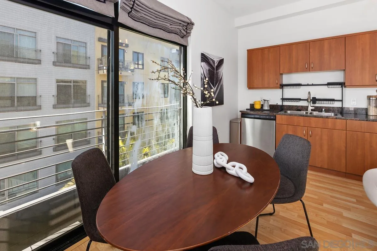 889 Date St. Unit 447