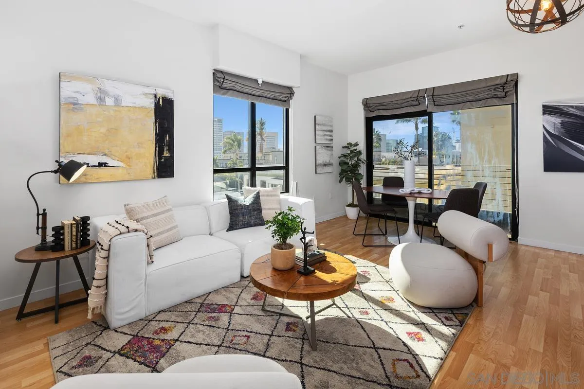 889 Date St. Unit 447