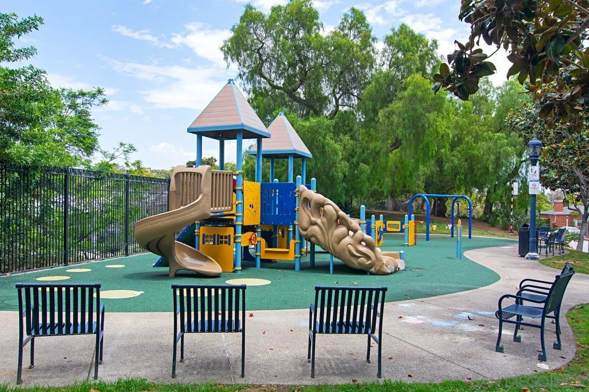 889 Date St. Unit 447