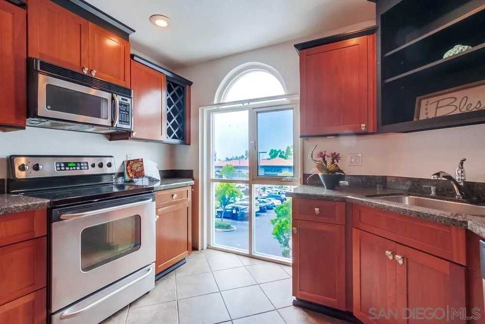 7514 Girard Ave Unit 22