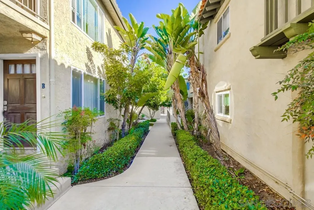 3769 Wilson Ave Unit 2