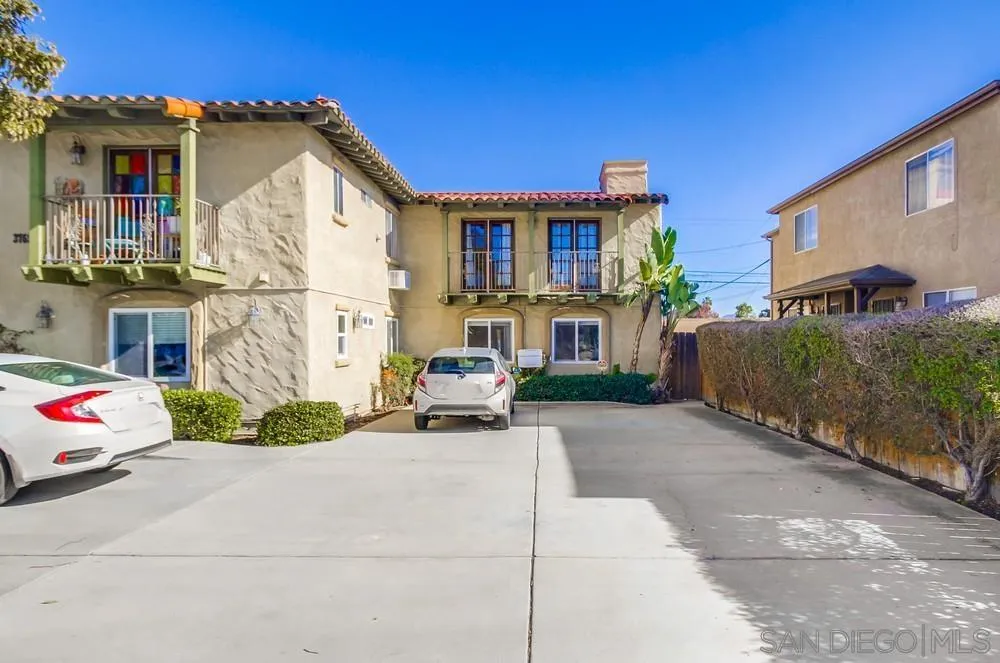 3769 Wilson Ave Unit 2