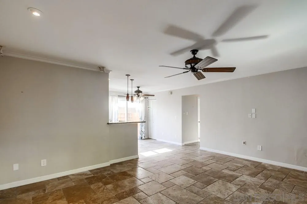 3769 Wilson Ave Unit 2