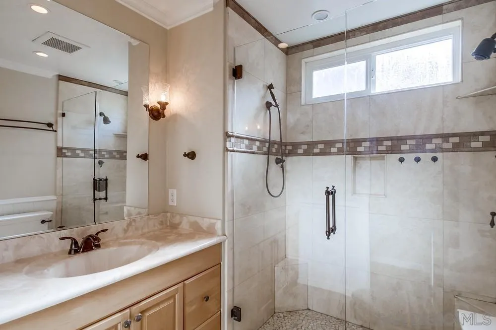 3769 Wilson Ave Unit 2