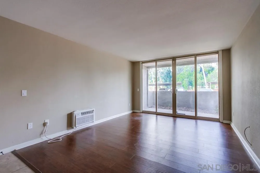 1350 N Escondido Blvd Unit: 67