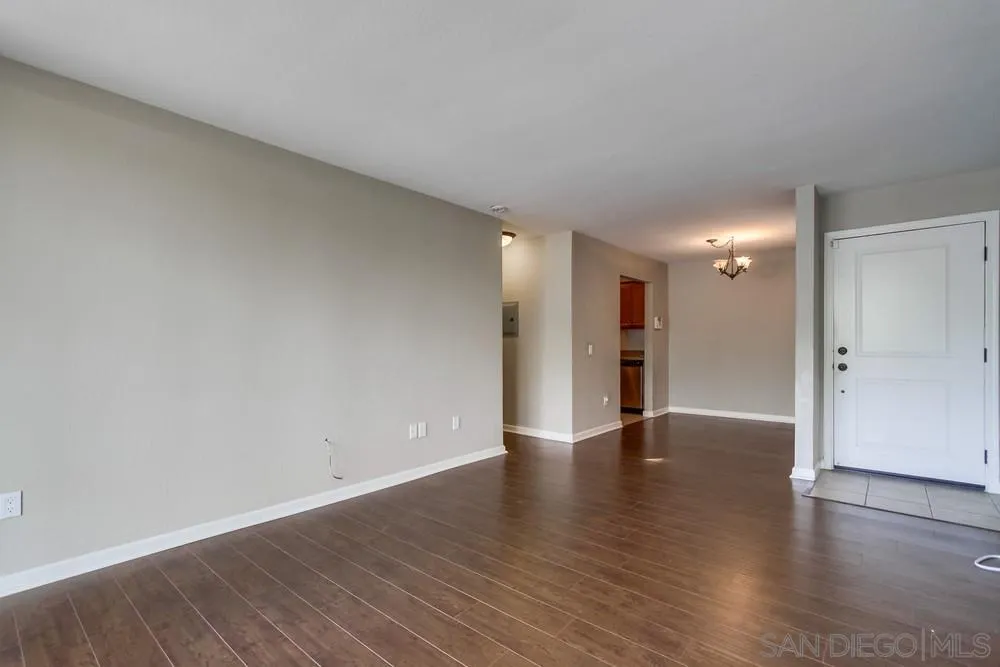 1350 N Escondido Blvd Unit: 67