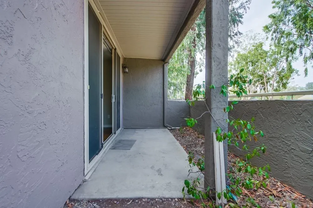 1350 N Escondido Blvd Unit: 67