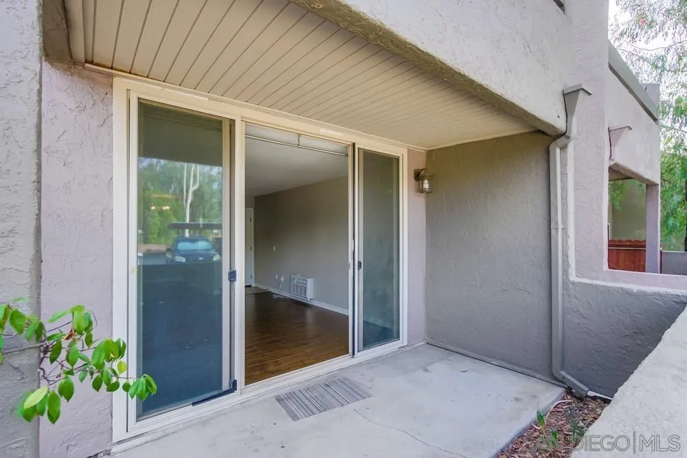 1350 N Escondido Blvd Unit: 67