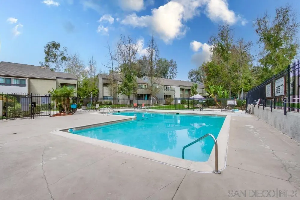 1350 N Escondido Blvd Unit: 67