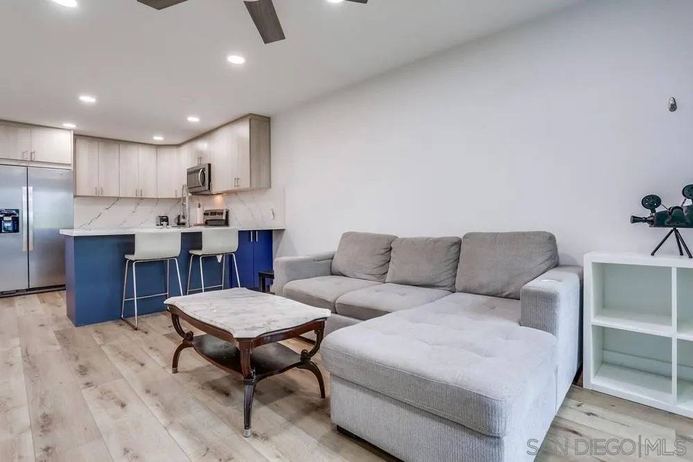 8308 Regents Rd Unit 1f