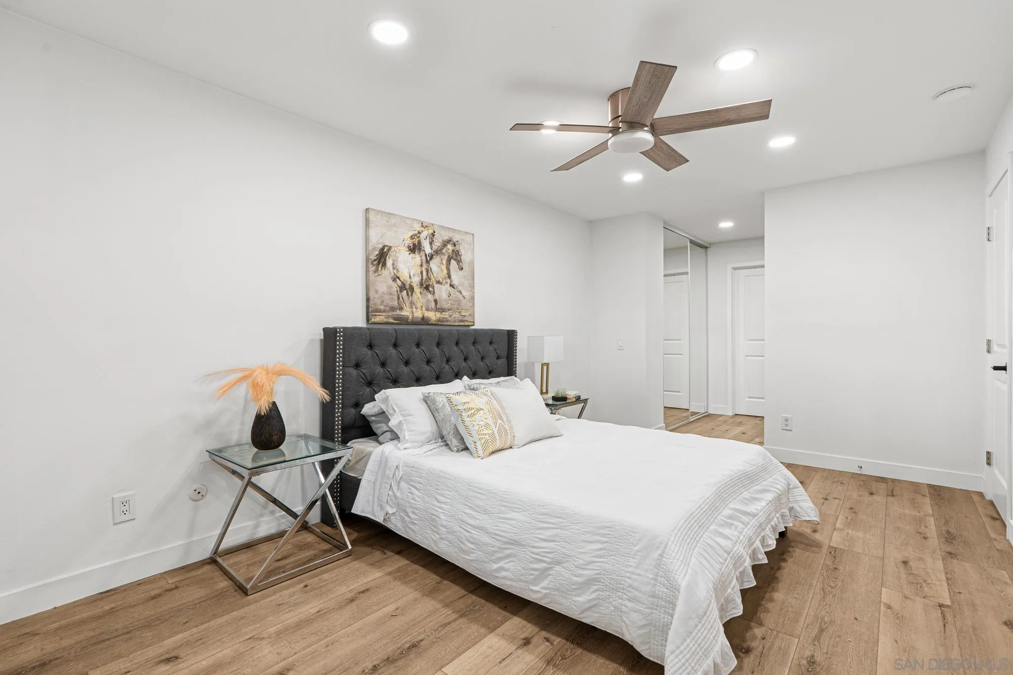 8308 Regents Rd Unit 1f