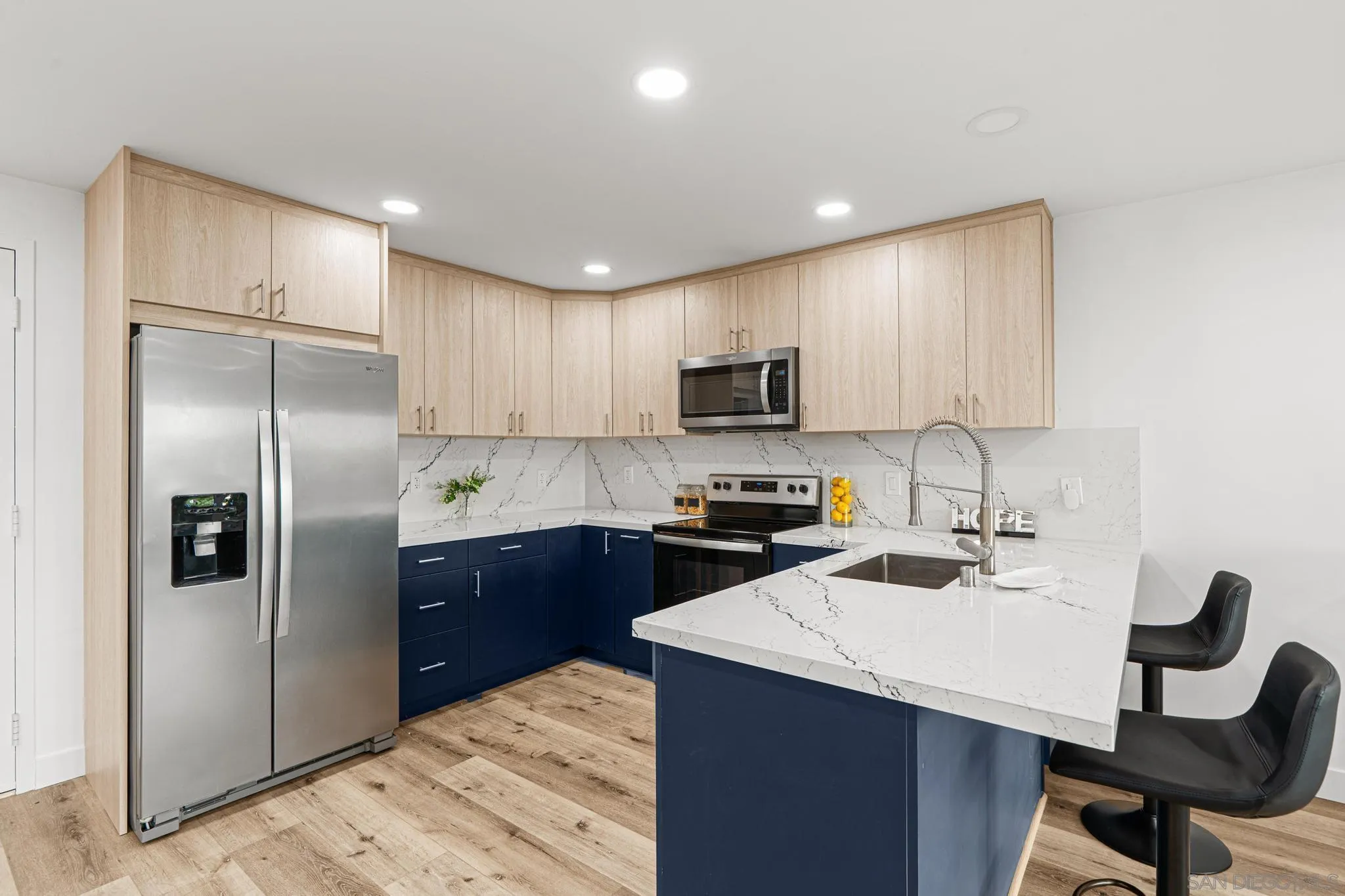 8308 Regents Rd Unit 1f