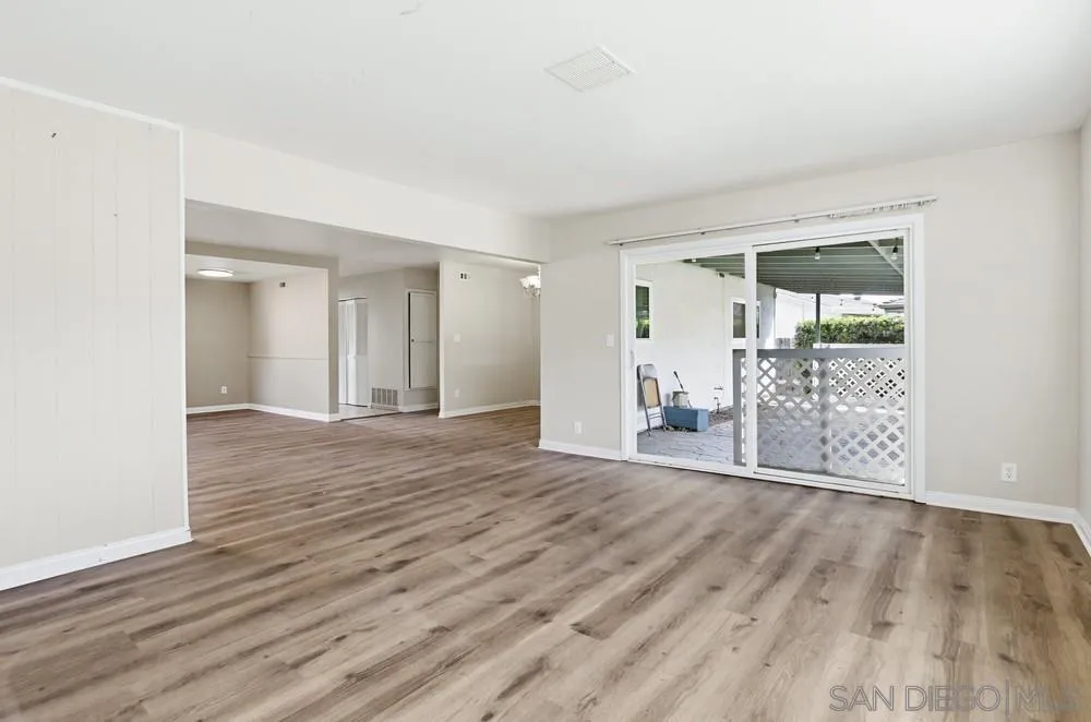 6390 Belle Glade Ave