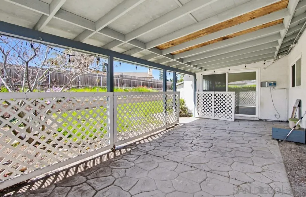 6390 Belle Glade Ave