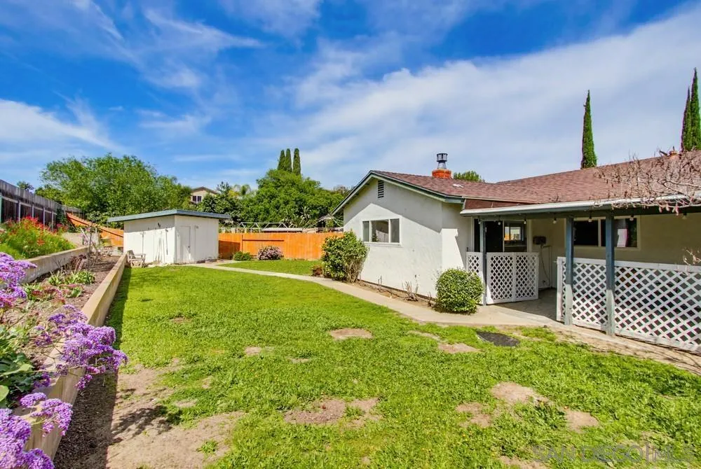 6390 Belle Glade Ave