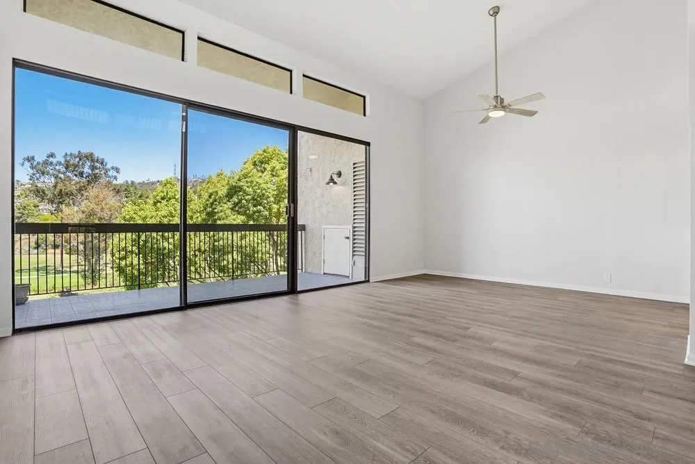 2564 Navarra Dr Unit 206