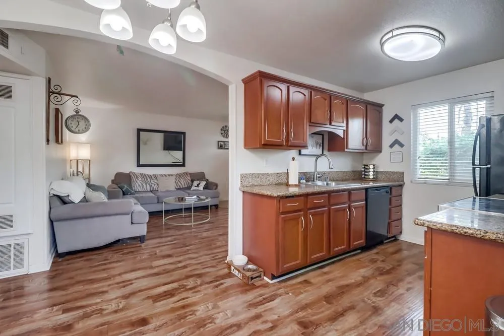4473 Home Ave Unit 1