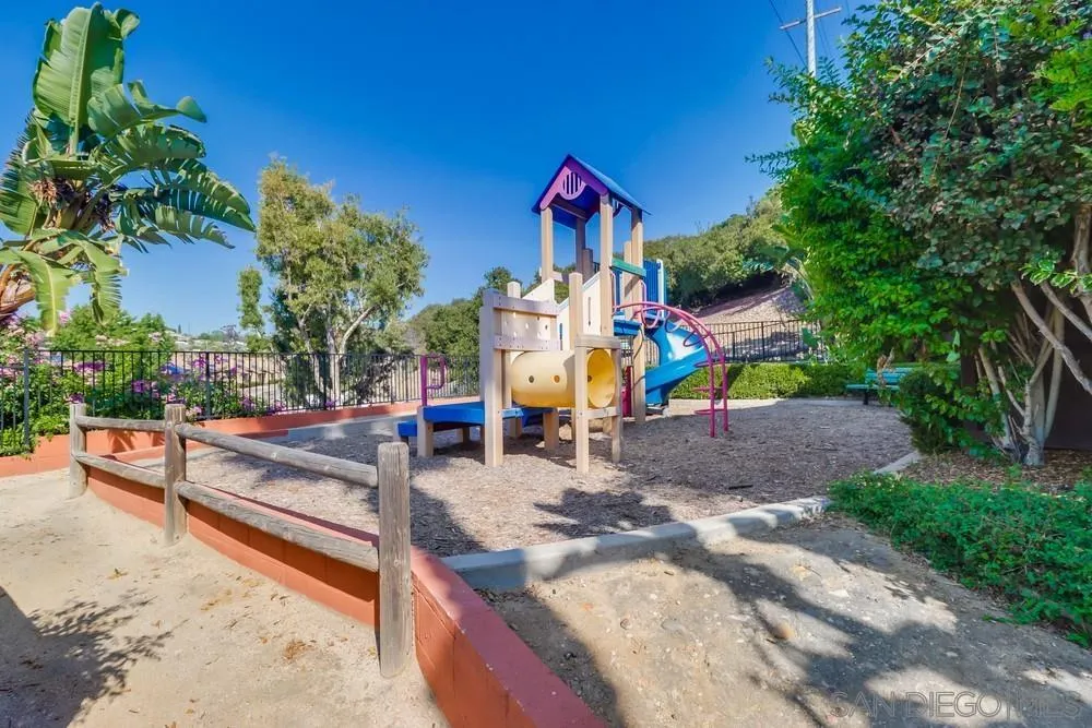4473 Home Ave Unit 1