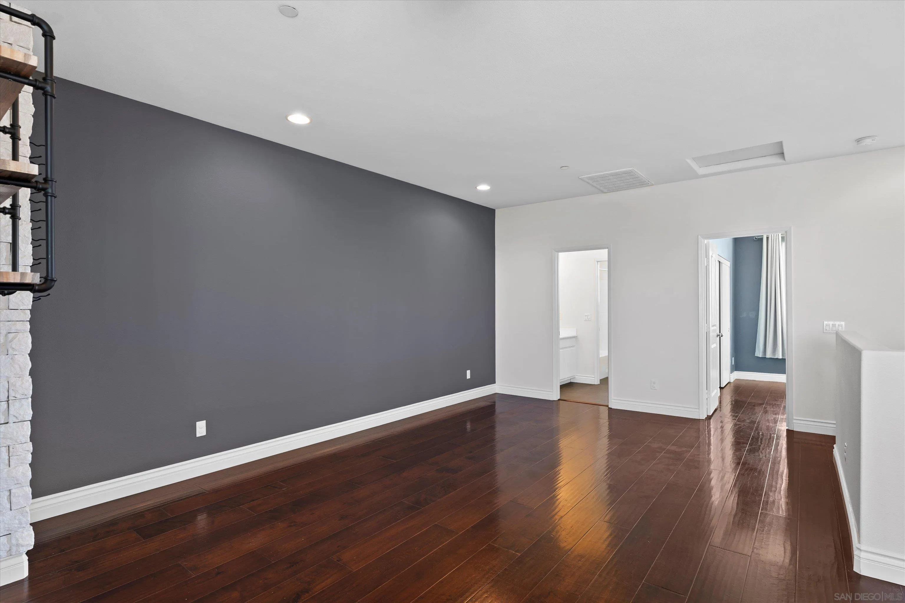 1360 Santa Victoria Rd Unit 3
