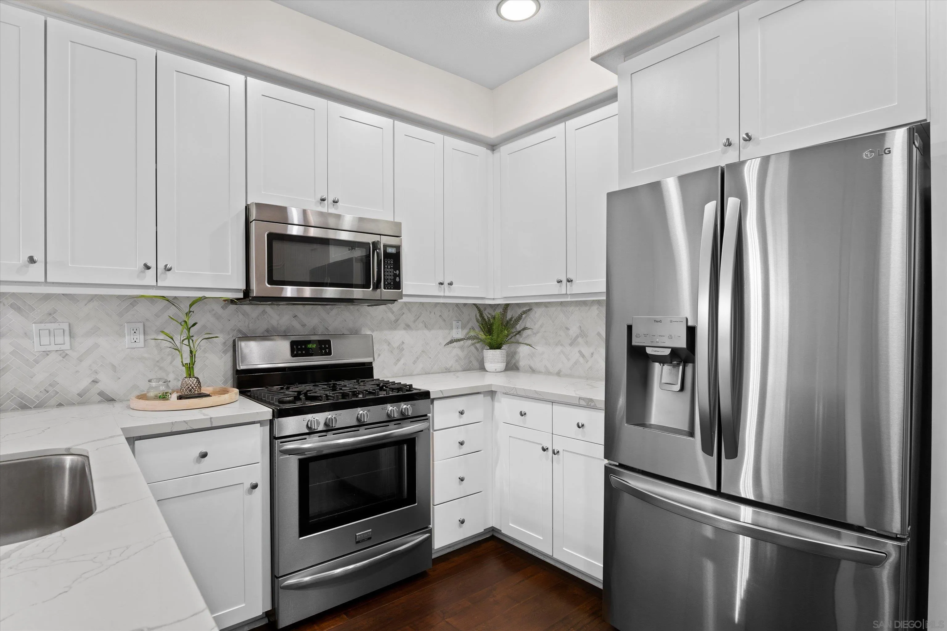 1360 Santa Victoria Rd Unit 3