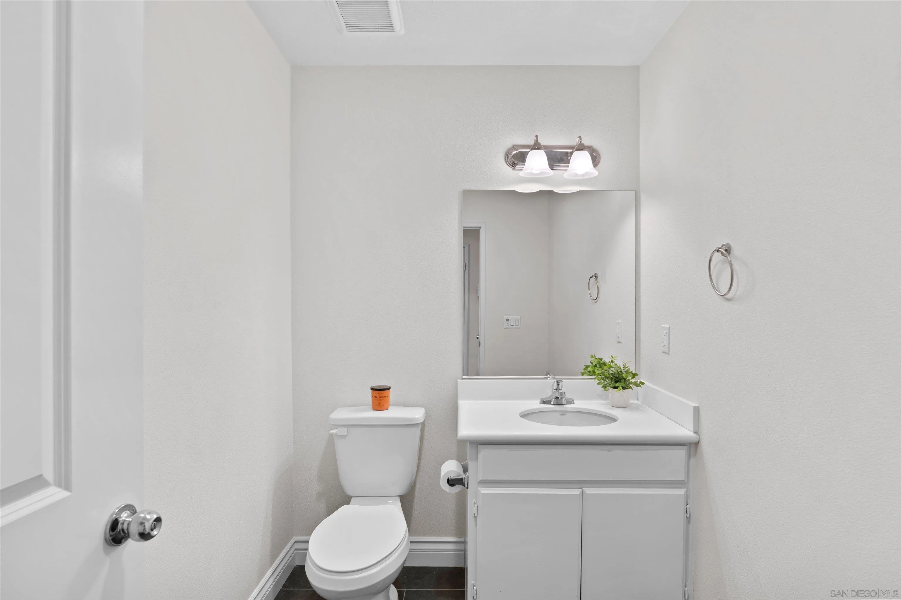 1360 Santa Victoria Rd Unit 3