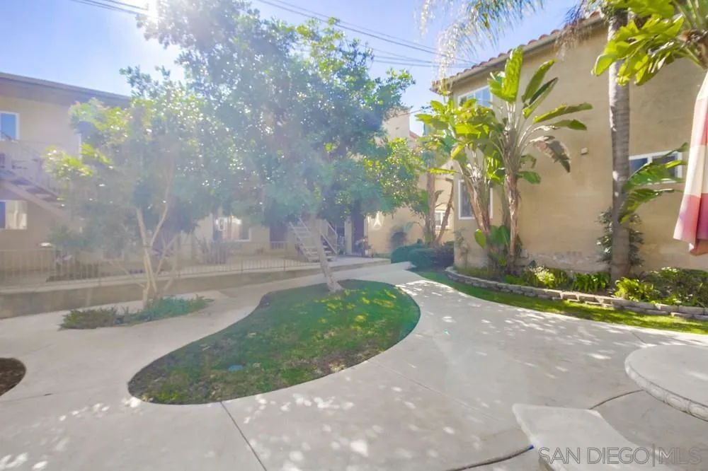 3769 Wilson Ave Unit 2