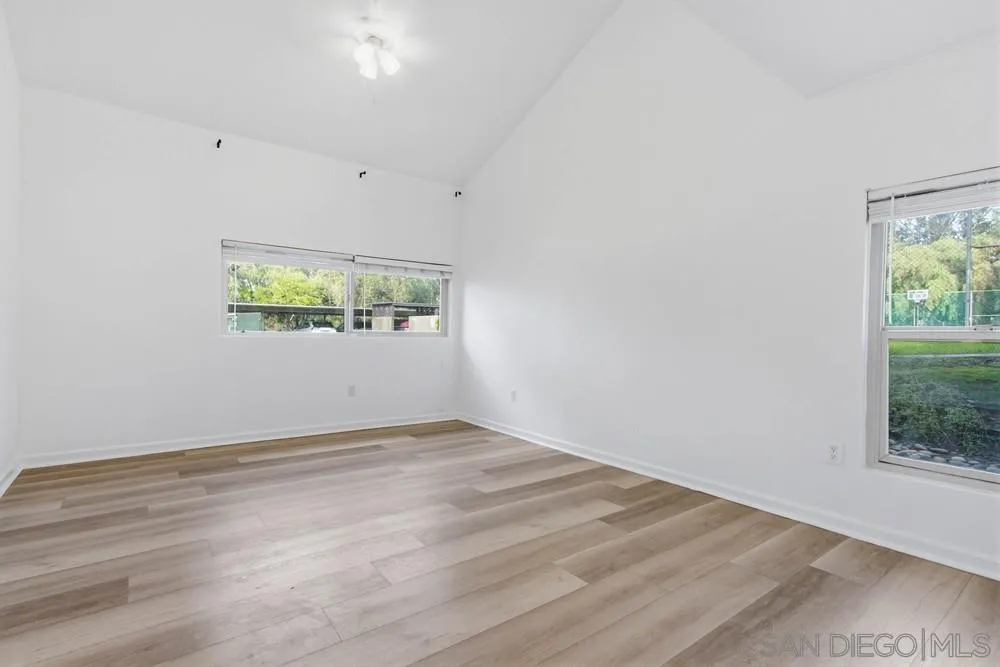 1350 N Escondido Blvd Unit: 67