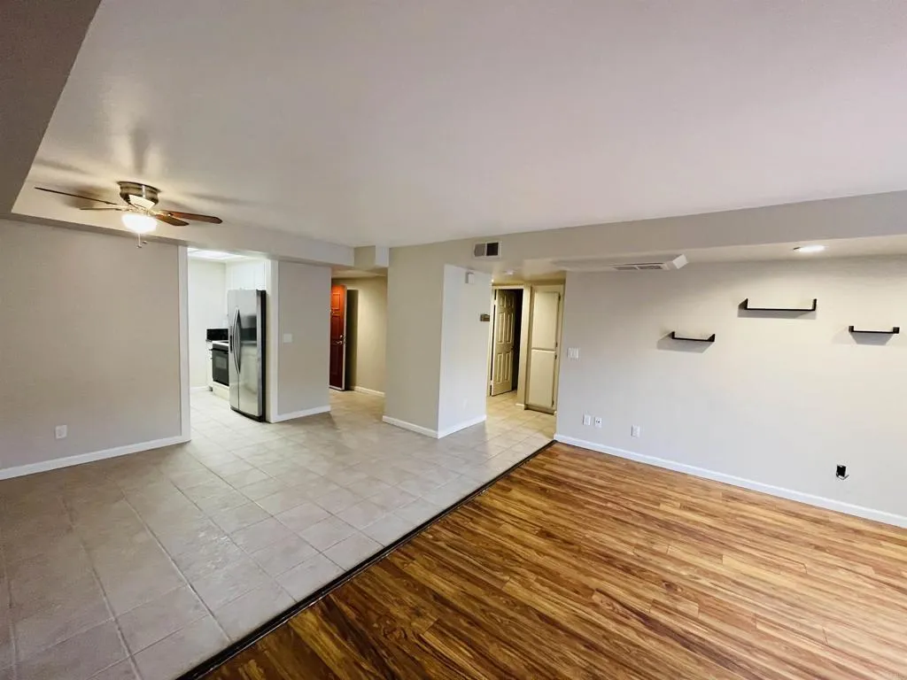 4452 Mentone Street Unit 205, Ocean Beach (san Diego) Unit: 205