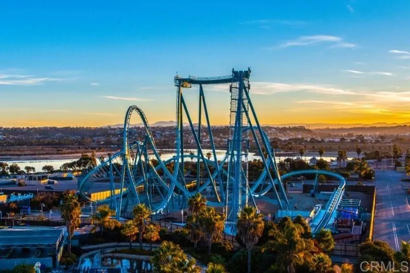 4452 Mentone Street Unit 205, Ocean Beach (san Diego) Unit: 205