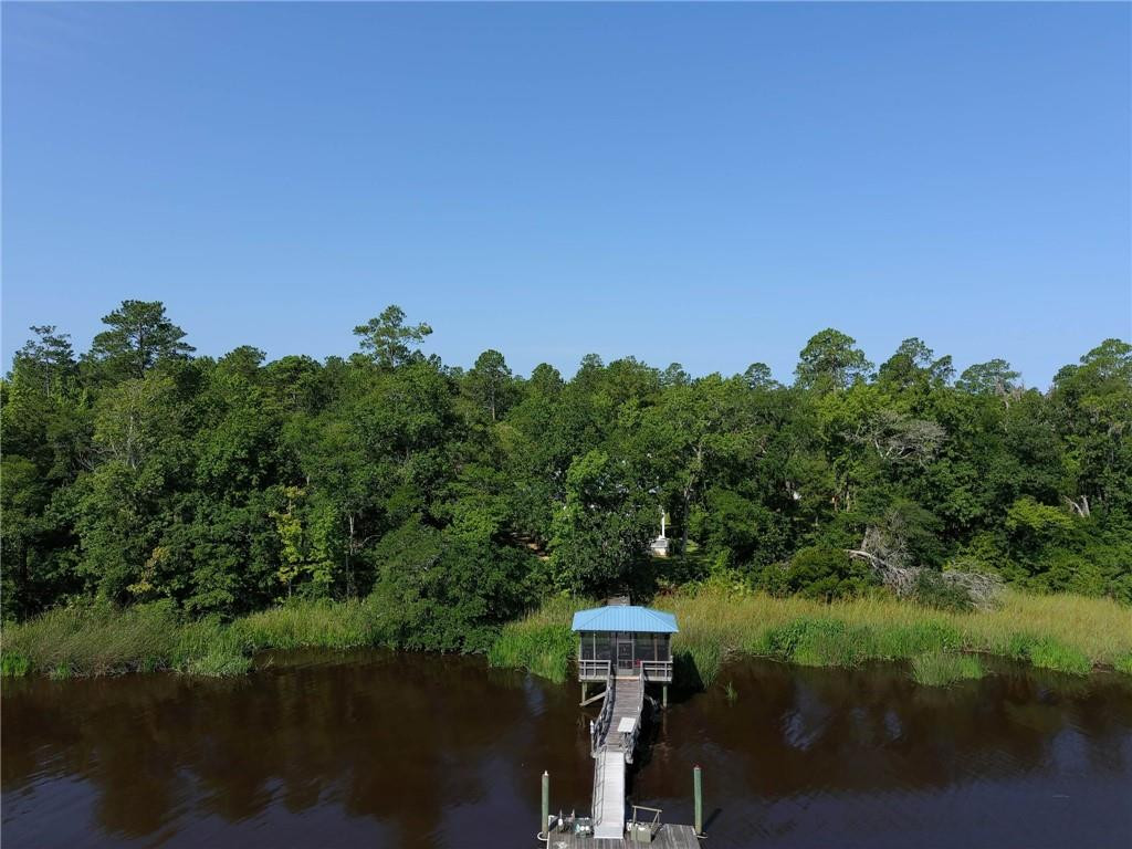 113 River Walk Drive