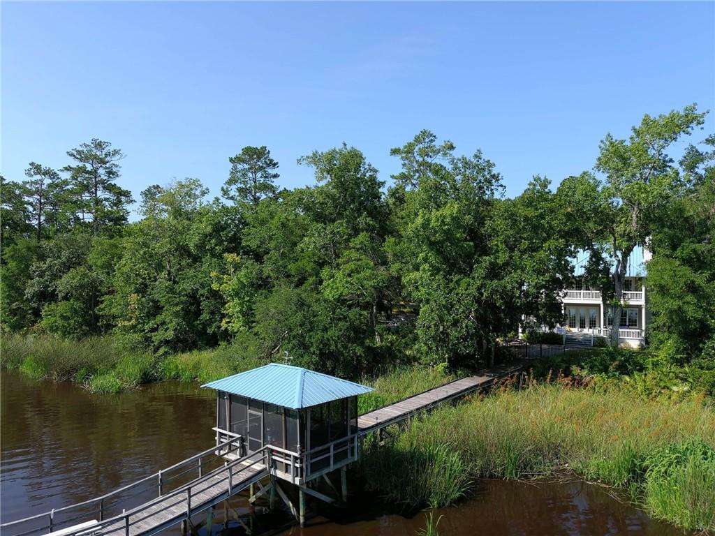 113 River Walk Drive
