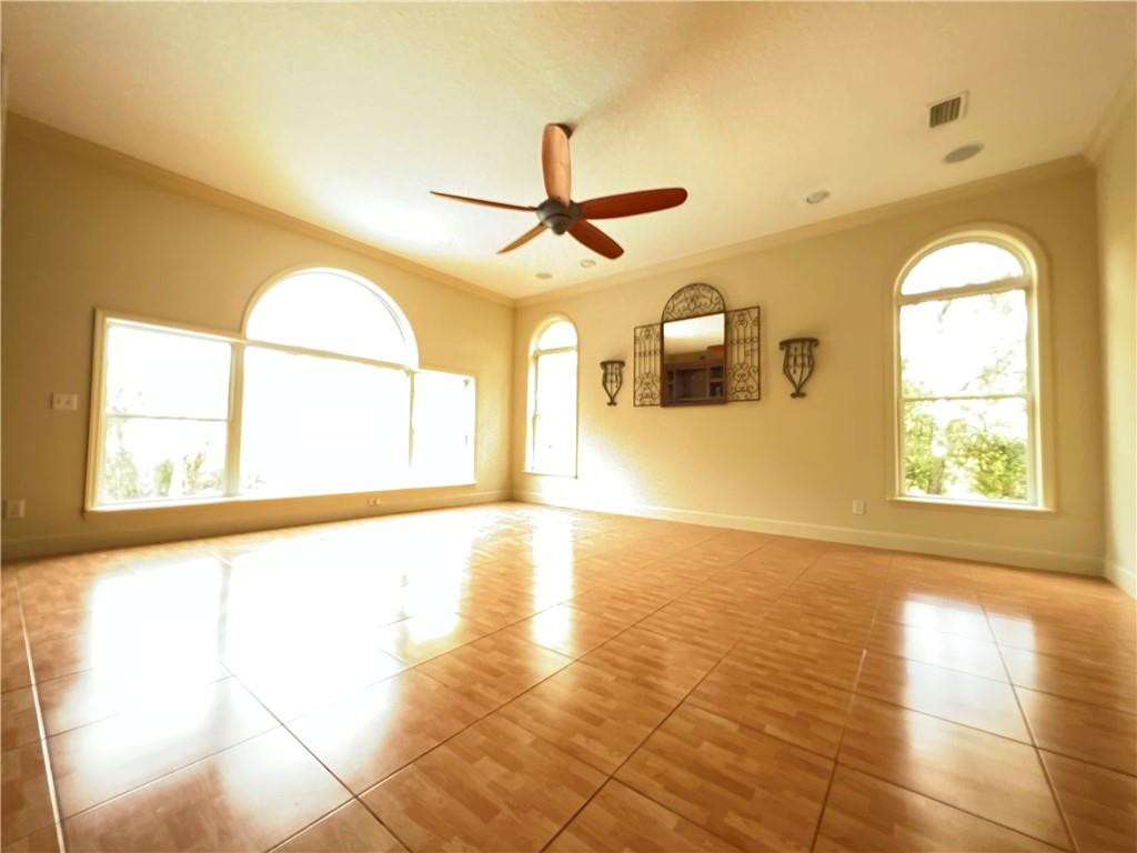133 Yellow Bluff Lane