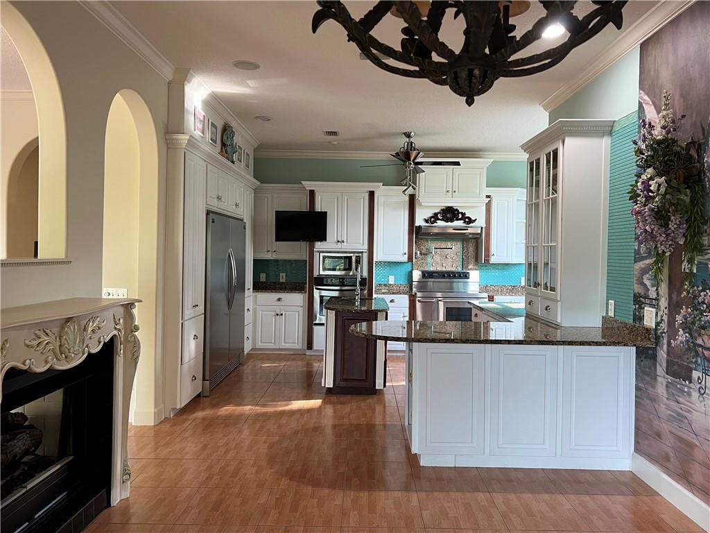 133 Yellow Bluff Lane