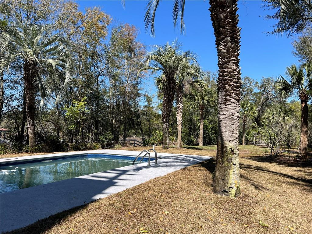 133 Yellow Bluff Lane