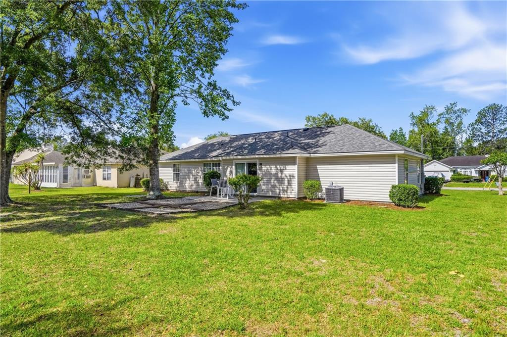 324 Crossbridge Drive
