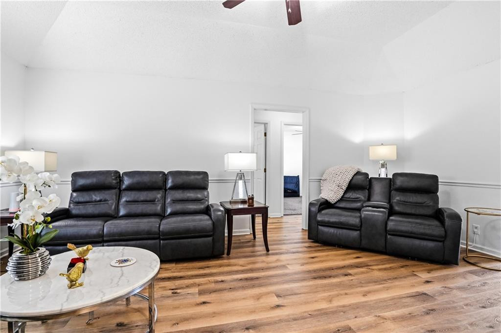324 Crossbridge Drive